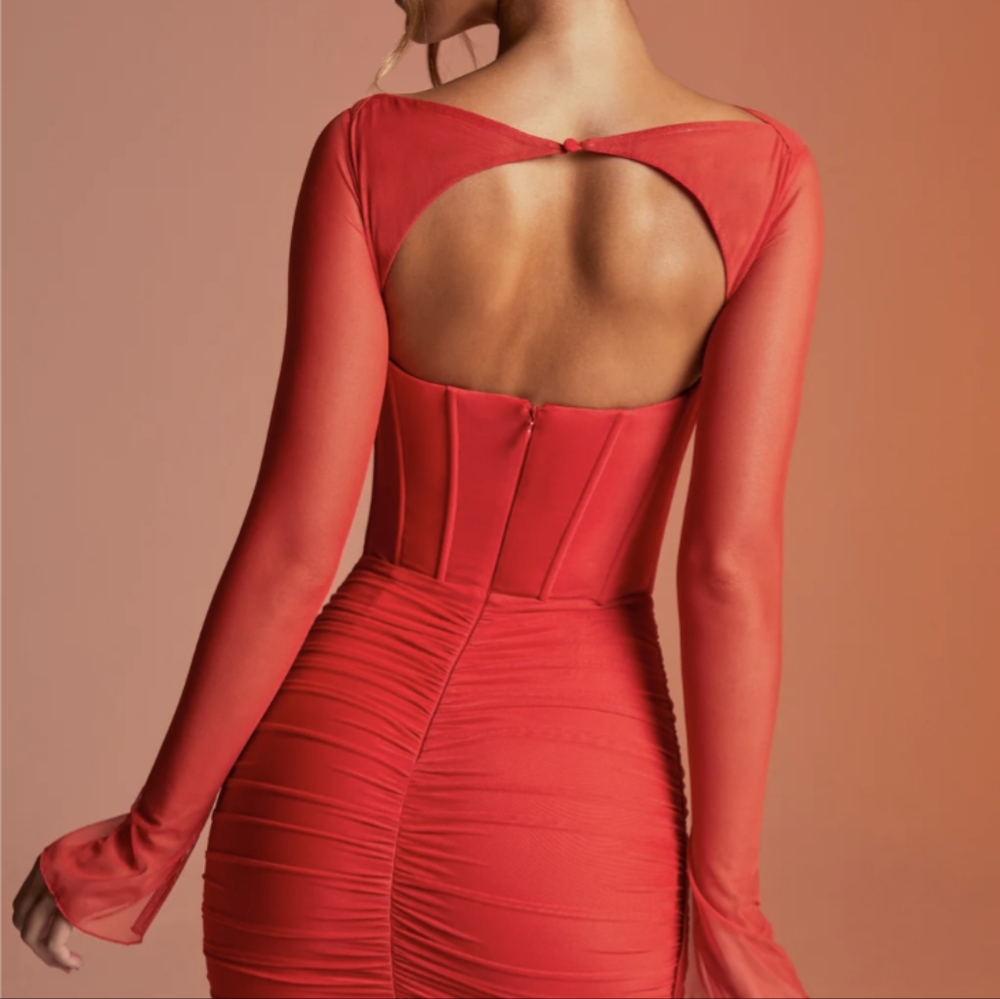 Long Sleeves Ruched Mini in RED
